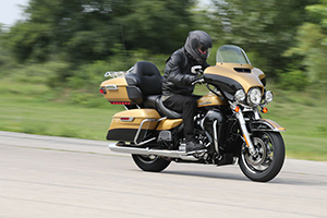 2017 HARLEY-DAVIDSON ULTRA LIMITED มัดใจสาวกได้อยู่หมัด