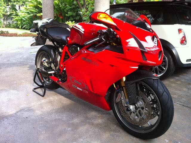 ขาย DUCATI 999S ทะเบียนแท้ รถศูนย์ทองหล่อ