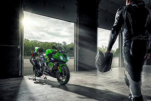 KAWASAKI เตรียมเปิดตัว NINJA ZX-6R ปี 2019 วันที่ 11 ตุลาคมนี้