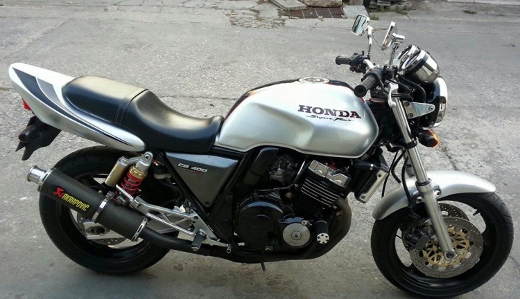 ขาย cb 400 ทะเบียนแท้โอนขนส่ง 2 คัน