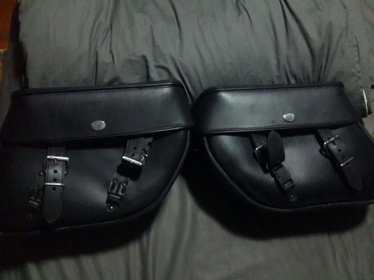 Saddle Bag กระ้ป๋าข้าง Softail