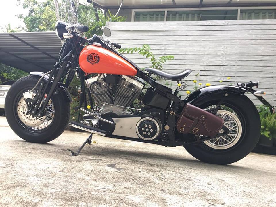 กระเป๋าข้างหนังแท้ 100% ใส่ข้างสวิงอาร์มเฟรมรถHarley Sportster 48 Softial Fatboy หนังวัวแท้เกรดคุณภาพพิเศษ