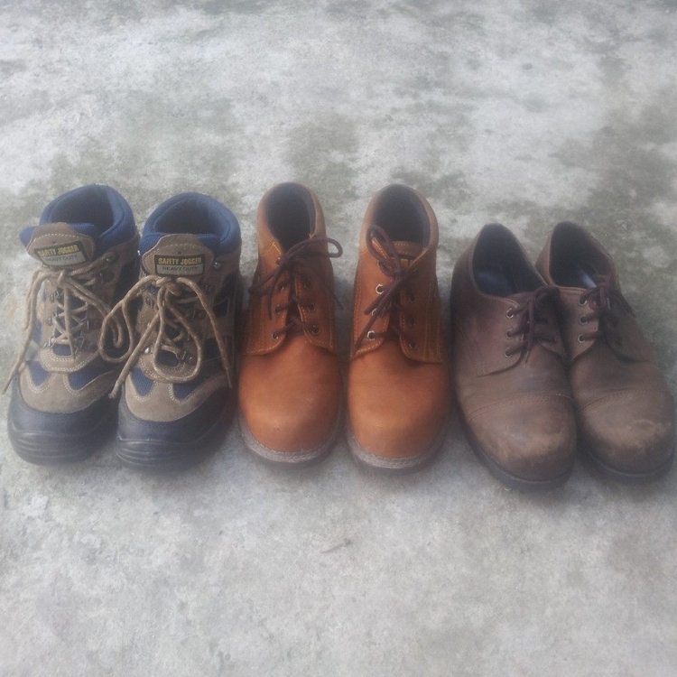ขายรองเท้านิรภัย safety jogger และ cat steel หัวเหล็ และ underground ในราคาถูกๆครับ