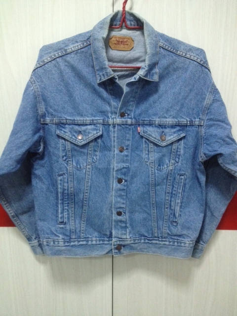 LEVI'S JACKET MADE IN USA SIZE M