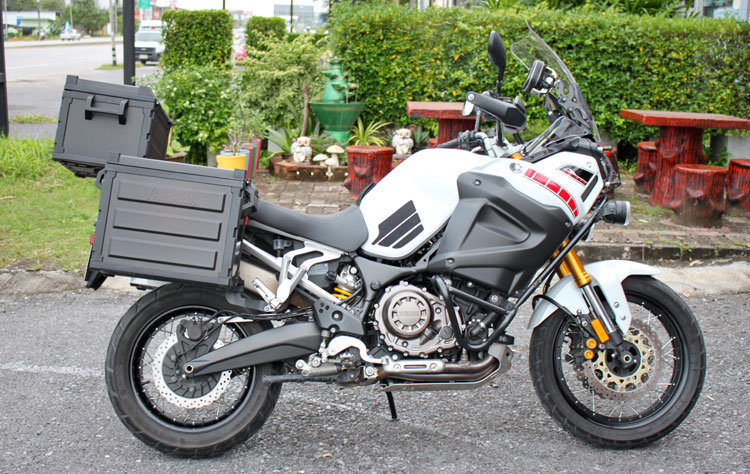 YAMAHA SUPER TENERE 1200 YEAR 2014