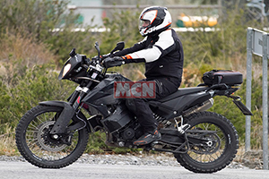 เสริมแกร่งไลน์อัพ ADV !!! โมเดล 790 ปริศนาจาก KTM