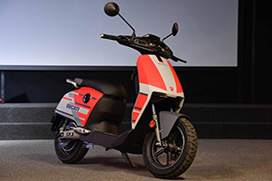 SUPER SOCO เปิดตัวสกู๊ตเตอร์ไฟฟ้าจากการผนึกกำลังกับ DUCATI