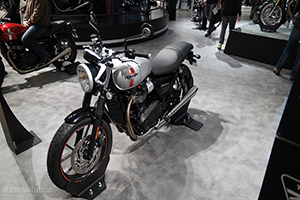 TRIUMPH STREET TWIN เทคโนโลยีใหม่ที่แฝงอยู่ในความคลาสสิก