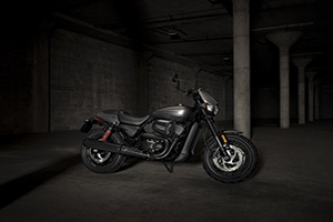 6 สิ่งที่หลายๆคนอาจจะยังไม่รู้เกี่ยวกับ 2017 HARLEY-DAVIDSON STREET ROD