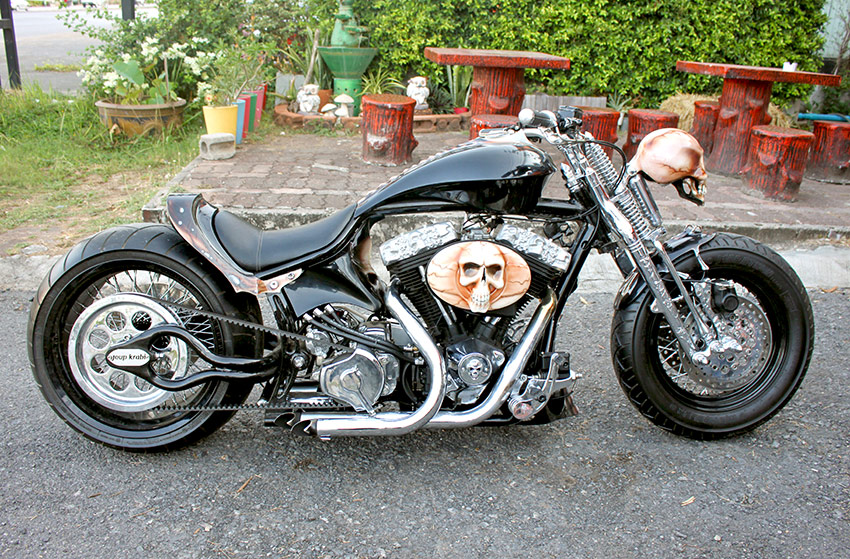 Harley Davidson Custom Bike Year 2000