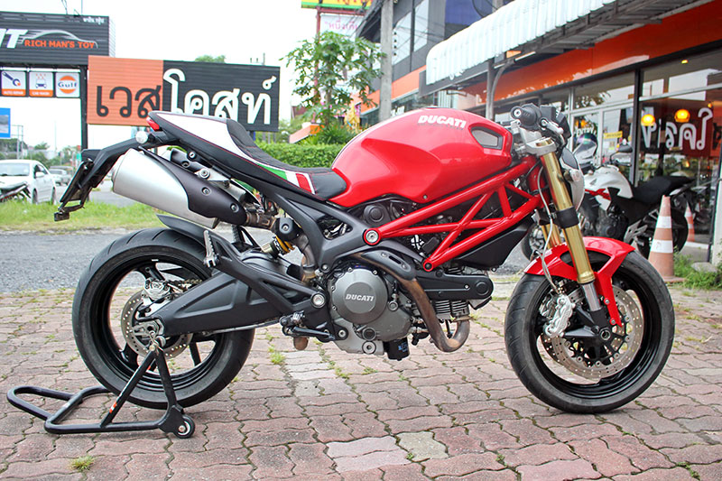 "รถสวย ของแต่งเต็ม" DUCATI Monster 795 Year 2012 ขายแค่ 230,000 THB.