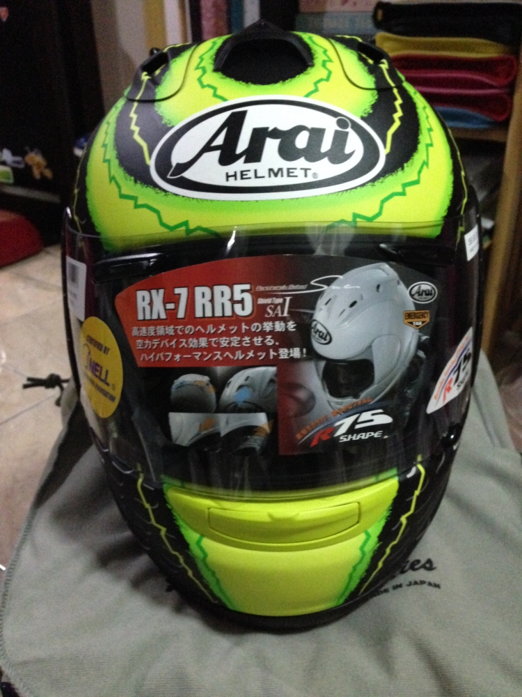 20,500 arai rx7rr5 crutchlow gp ของใหม่ ไซส์ M ,shoei x-twelve มือ2 ไซส์ S