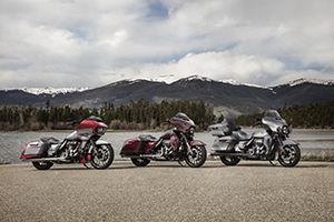 HARLEY-DAVIDSON เปิดข้อมูลอัพเดตเทคโนโลยี พร้อมเผยไลน์อัพ CVO 2019 และ FXDR 114