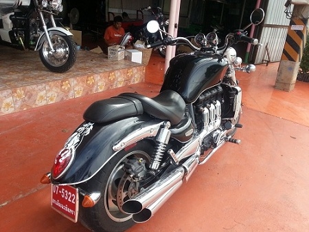 Triumph Rocket 3 2300cc.