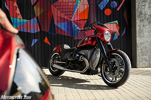 BMW R18/2 มอเตอร์ไซค์ CONCEPT สไตล์ PERFORMANCE CRUISER