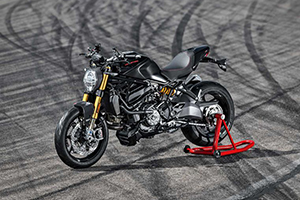 2020 DUCATI MONSTER 1200 S FIRST LOOK