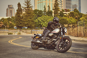 ภาพแรก YAMAHA BOLT และ BOLT R-SPEC โมเดลปี 2020