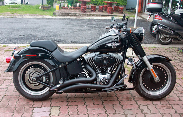 2011 Harley Davidson Fatboy Lo , US Spec สวยสุดๆ
