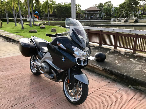 BMW R1200 RT ทัวริ่งไว้วิ่งหน้าหนาว