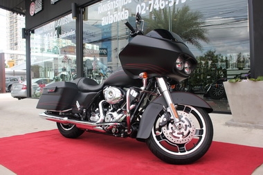 ขาย Road Glide ใหม่ 2013 ดำด้าน