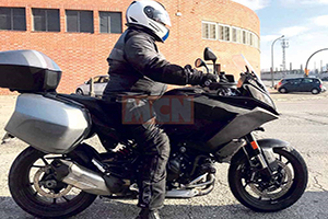 BMW SPORTS TOURER รุ่นใหม่ถูกดักถ่ายได้ขณะวิ่งทดสอบ