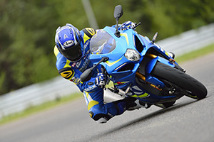 เปิดสเปก GSX-R1000 และ GSX-R1000R ใหม่ปี 2017