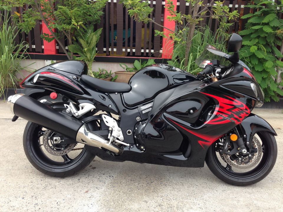 SUZUKI GSX 1300 R ปี 2011 รถสภาพใหม่ ราคา 579,999 ลดเหลือ 539,999 บาท