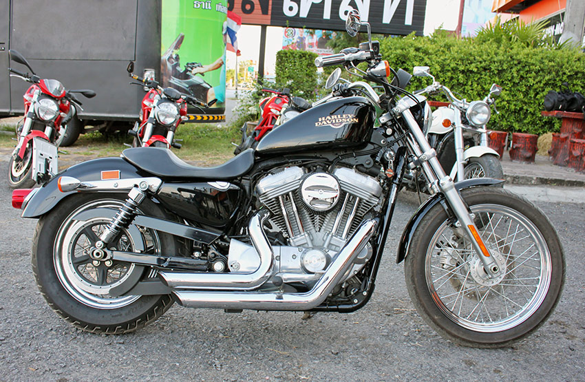 HD Sportster 883R Year 2009 เพียง 450000 THB.