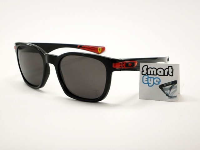 แว่น Oakley - Ferrari
