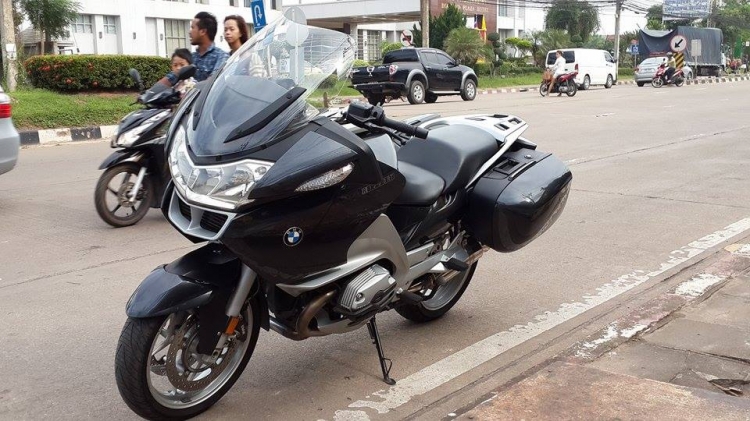 BMW r1200rt