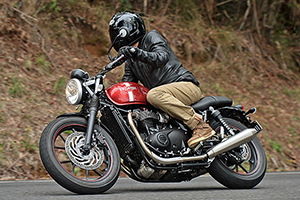 สัมผัสแรก TRIUMPH BONNEVILLE STREET TWIN