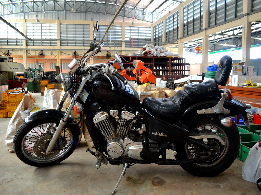 ขาย STEED 600 สีดำ ปี 94 สภาพเดิม ทะเบียนแท้ พร้อมโอน