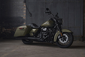 HARLEY-DAVIDSON งัดไม้เด็ดเปิดตัว ROAD KING SPECIAL รุ่นปี 2017 แล้ว