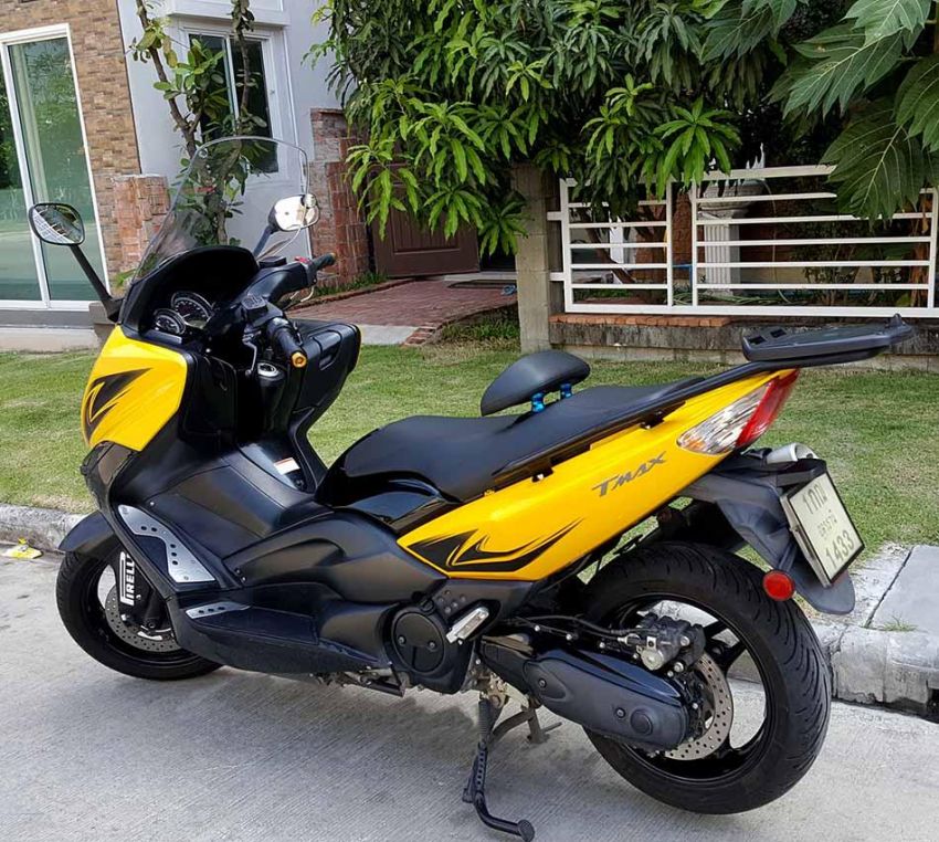 YAMAHA TMAX2010 สกู๊ตเตอร์สุดหรูดูแพง แต่ราคาไม่แรงนะคะ