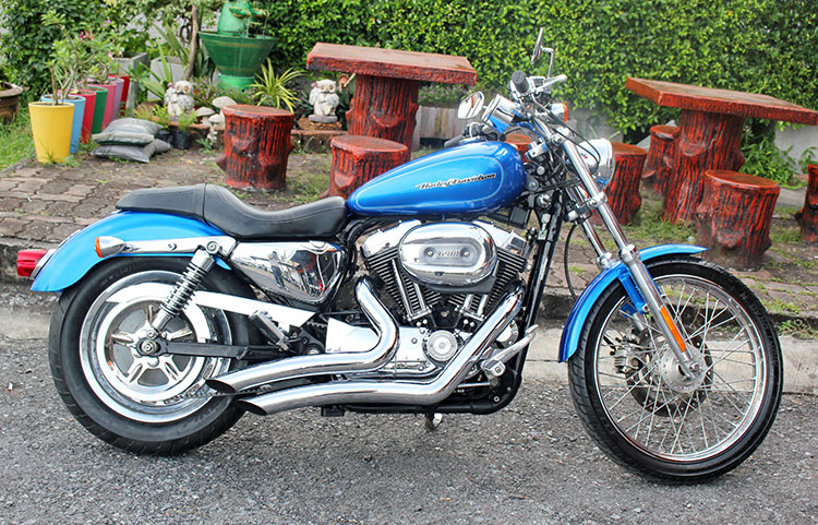 "ลดกระหน่ำปลายปี" HD Sportster XL Custom 1200 Year 2005 ขายแค่ 475,000 THB.