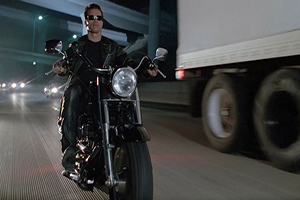 HARLEY-DAVIDSON FATBOY จาก TERMINATOR 2 ถูกนำออกมาประมูลแล้ว