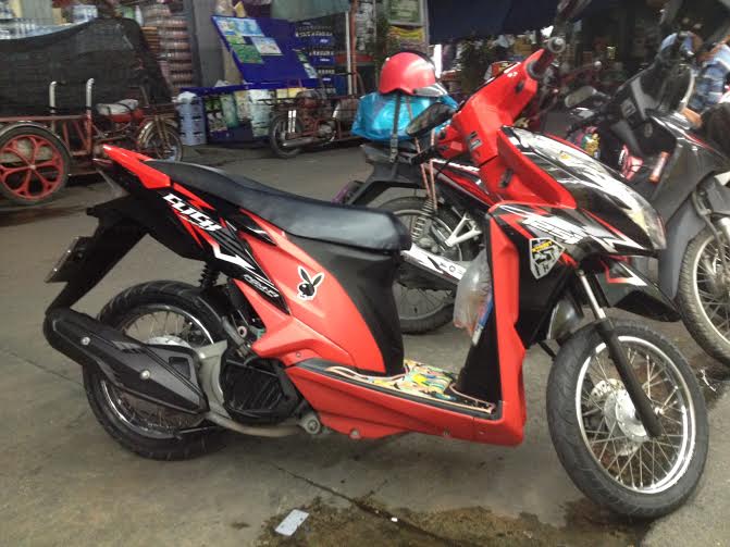 ฮอนด้า คลิ๊ก 125i รถบ้านใช้น้อยมาก รถวิ่ง รับส่งนักเรียน ผู้หญิงขับ Honda Click 125i ราคาถูก 32,000 บาท