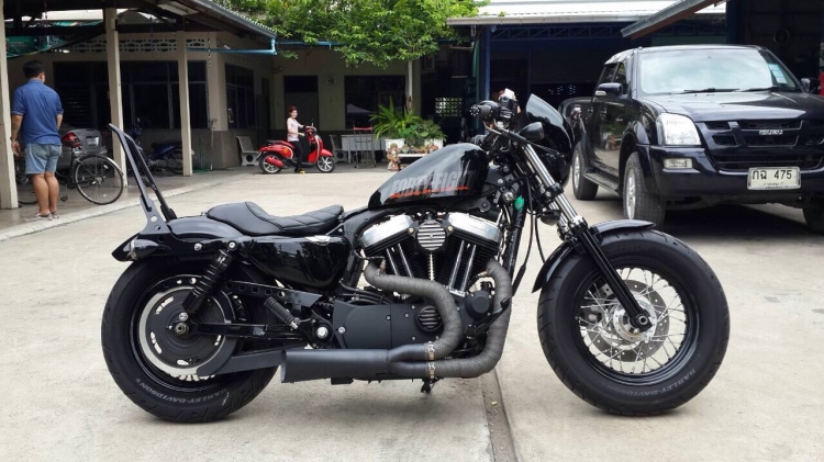 ธารนนทบุรี//ขาย harley-davidson sportter 48 ปี2013 ของแต่งเทพๆ สภาพเทพๆ ครับ ราคา780,000 บาท