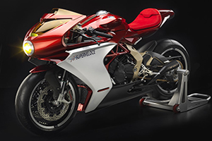 MV Agusta พาย้อนเวลาไปกับ SUPERVELOCE 800 CONCEPT