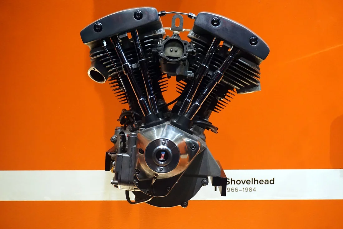 Shovelhead เริ่มปีรุ่น 1966 ไม่ใช่ปี 1965
