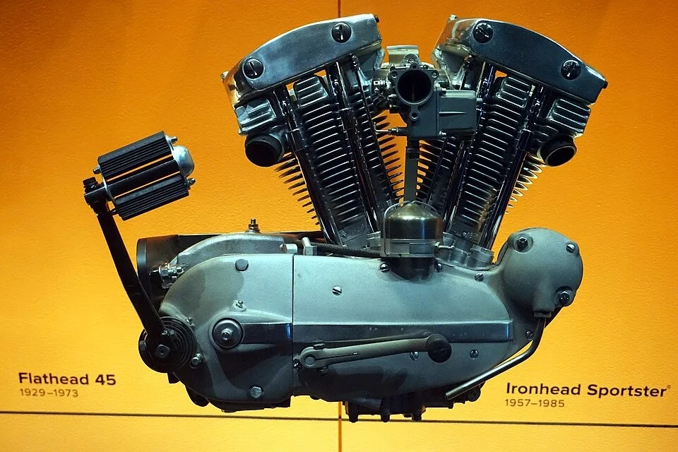 Ironhead Sportster ปีรุ่น 1957–1985