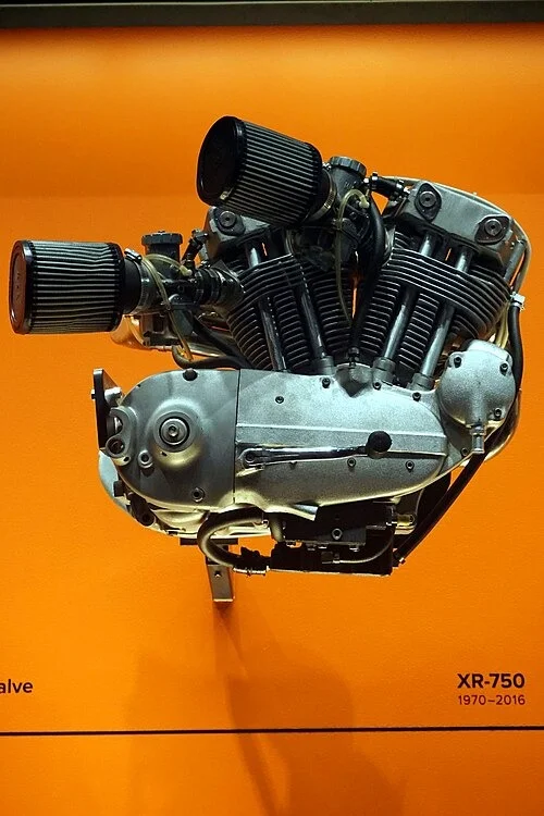 XR-750 เริ่มปี 1970 และยังถูกใช้แข่งขันจนถึงปี 2024