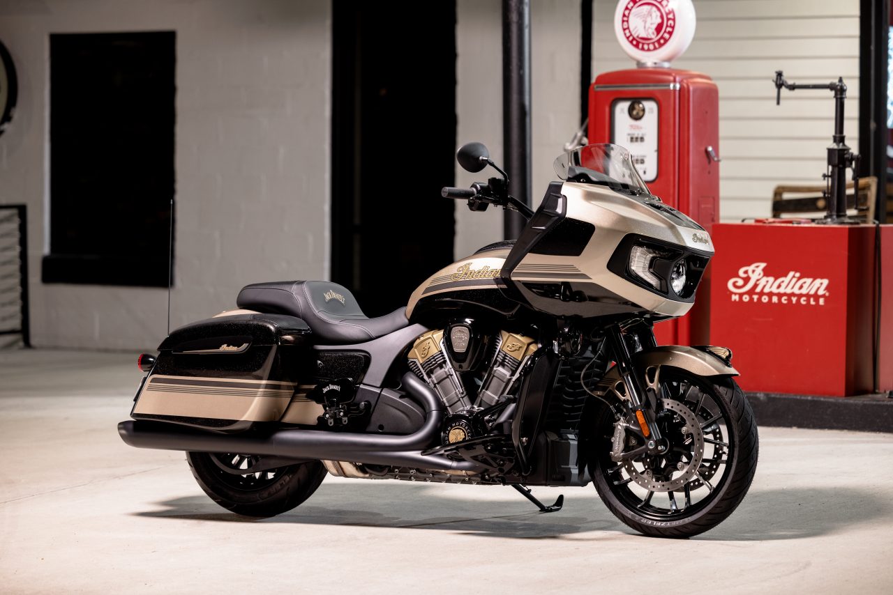 Jack Daniel’s Limited Edition Indian Challenger Dark Horse, 2022